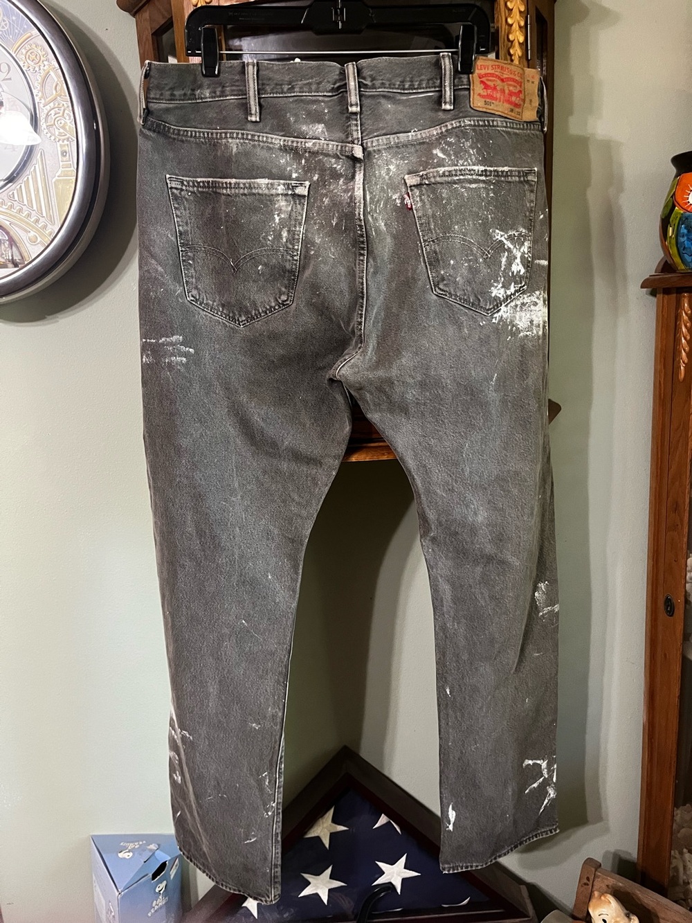 Levi’s 501 Black Gray Paint Splatter Denim Button Fly Jeans Broken In 38x32